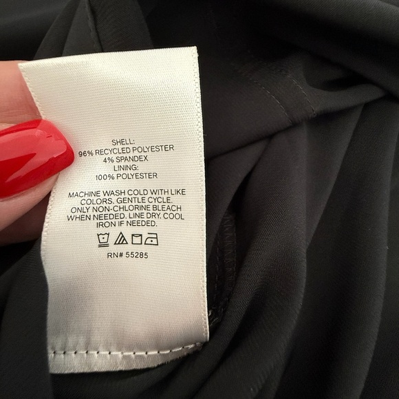 Express Black Satin Utility Jumpsuit Wide Leg Flowy Long Sleeve Size M NWT - Picture 4 of 7